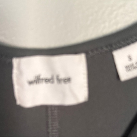 Wilfred Free Divinity Romper 7” Olive Green - Picture 4 of 4